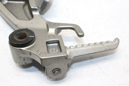 02-05 Kawasaki Zzr1200 Rear Back Passenger Peg Set Pair OEM