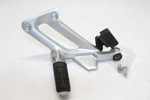 2003-2005 Yamaha Fjr1300 Left Rear Back Passenger PEG OEM