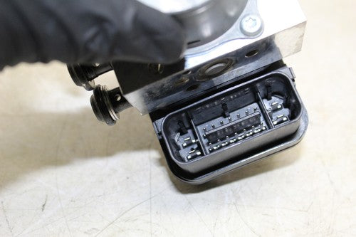 2022 Yamaha Mt-07 Mtn690 Abs Pump Unit Module BAT-85930-02