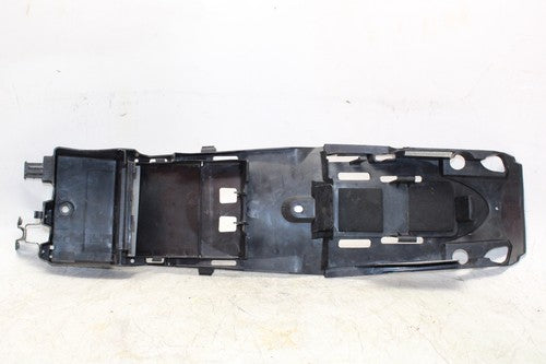 2005 Suzuki Gsxr1000 Rear Back Tail Undertail Battery Tray Plastic 63111-41g01