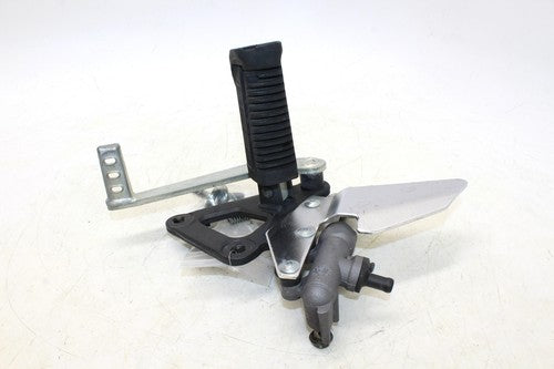 2007 Suzuki Gs500f Right Left Rearsets Rear Set Driver Foot Pegs
