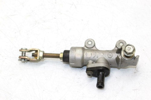 2000 Suzuki Gs500e REAR Back Brake Master Cylinder OEM