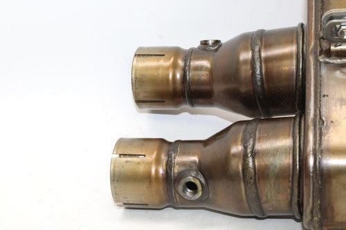 2021 Yamaha Yzf-r1 S Exhaust Mid Chamber Pipe Assembly OEM