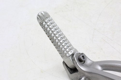 2006 Yamaha Yzf R6 Rear Back Passenger Peg Set Pair