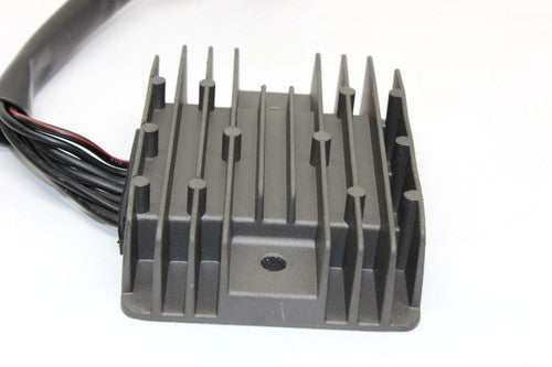 2003-2005 Suzuki Sv1000s Rectifier VOLTAGE Regulator UP2
