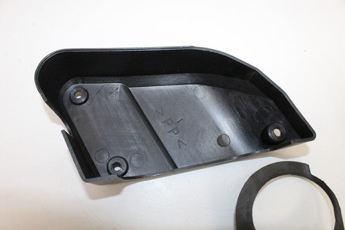 2004 01-05 Yamaha Fz1 Fazer Cover Fairing Rubber Guard Misc. OEM