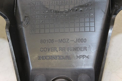 2015 Honda Cbr500r Inner Rear Back Fender Mud Guard Cover 80106-MGZ-J000