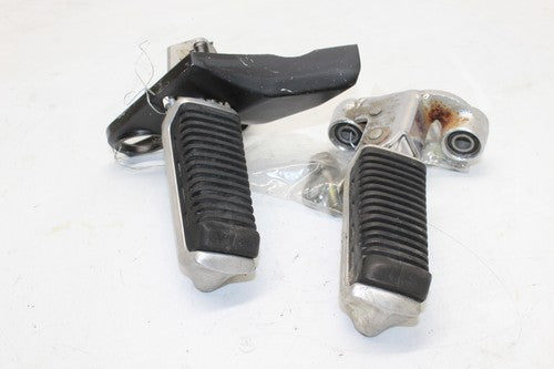1983 Suzuki Gs750e Front Foot Rests Pegs Steps SET Pair OEM