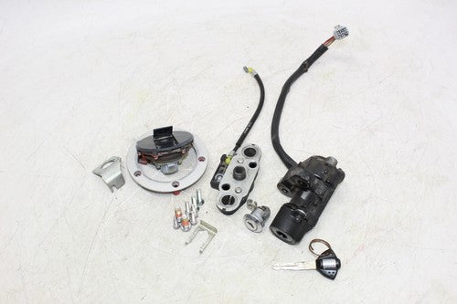 2009 Suzuki Gsxr1000 Ignition Lock Key Set With Gas Cap And Seat Lock With KEY