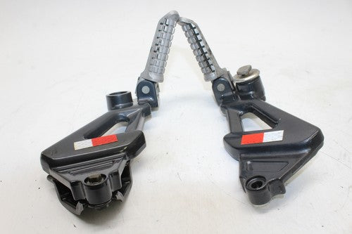 95-01 Kawasaki Ninja Zx11 Rear Back Passenger PEG Set Pair OEM