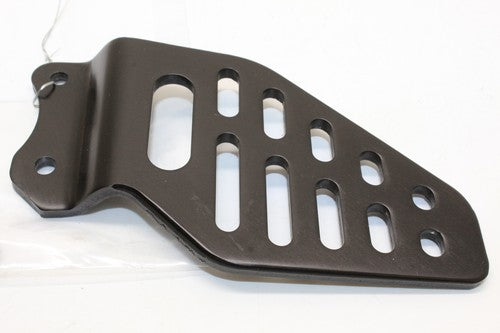 12-16 Yamaha Yzf R6 Left Rearset REAR Set Heel Guard Cover  2c0-27445-10-00 OEM