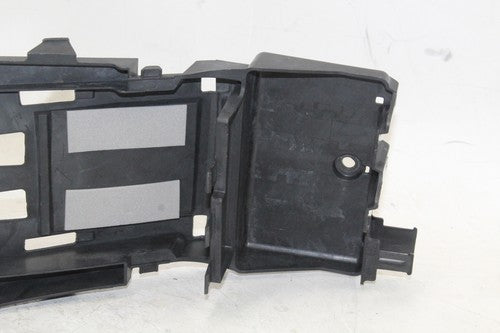 2007-08 Suzuki Gsxr1000 Rear Tail Undertail Battery Tray Plastic 63111-21h00 OEM