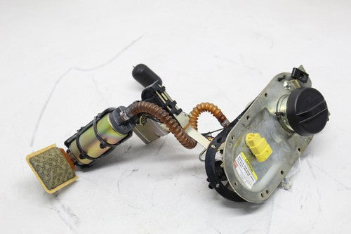 2007 Harley-Davidson Street Glide FLHX FUEL GAS PUMP
