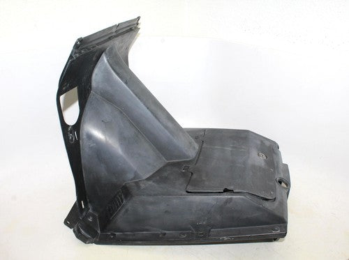 1986 Honda Elite 150 Ch150 Front Leg Shield Center Cover Body Panel