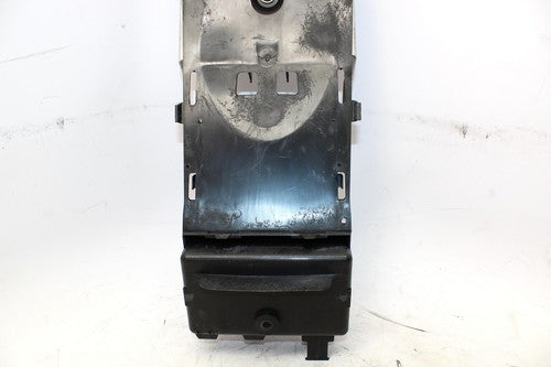 2005 Suzuki Gsxr1000 Rear Back Tail Undertail Battery Tray Plastic