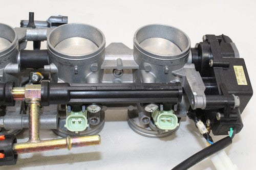 2005-06 Kawasaki Ninja Zx6r Zx636c KEIHIN Carbs Carburetors OEM *CRACK*