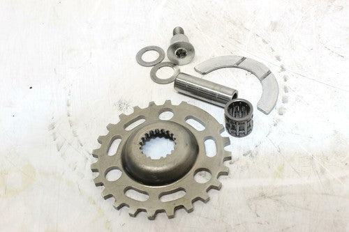 2009-16 Suzuki Gsxr1000 Engine Motor Idler Idling Gear Oem