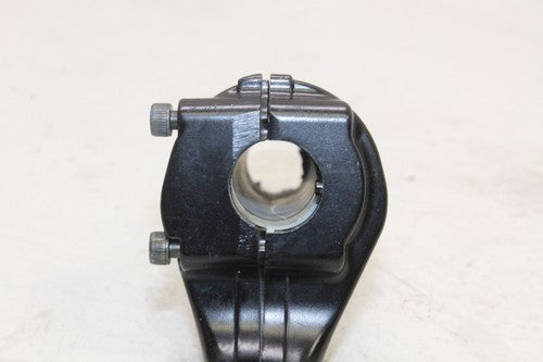 2006-07 Yamaha Yzf R6 Throttle Cable Line Housing Guide 3xw-26282-01-00 OEM