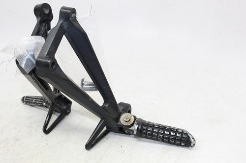 2018 Yamaha Yzf-r3 Rear Back Passenger Peg Set Pair