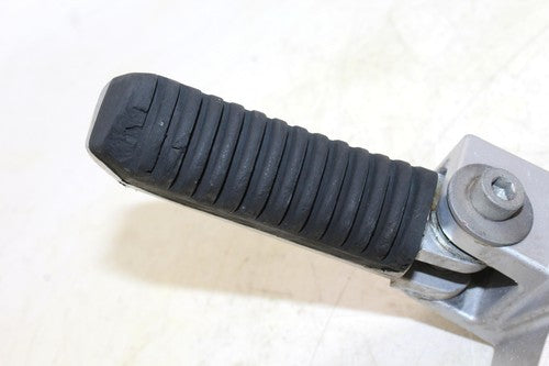 1994 Suzuki Rf900r Rear Back Passenger Peg Set Pair