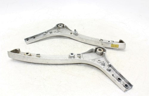 1983 Honda Shadow 750 Vt750c Rear Fender Struts OEM