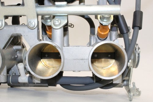 2007 Yamaha Fz6 MIKUNI Carbs Carburetors OEM