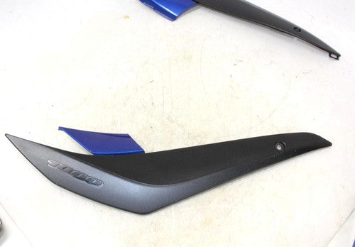2018 Suzuki Gsxr 1000 Right Gas Tank Fuel Cell Panel Cover Trim Cowl