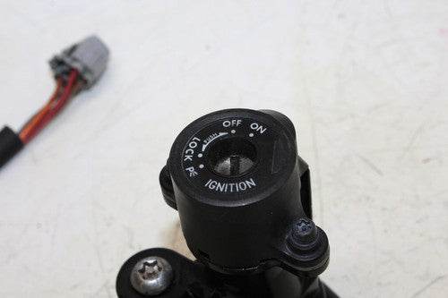 2008 Suzuki Gsxr1000 Ignition Lock Key Set With Gas Cap