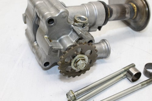 1998-2005 Honda Super Hawk 1000 Engine Motor OIL Pump OEM