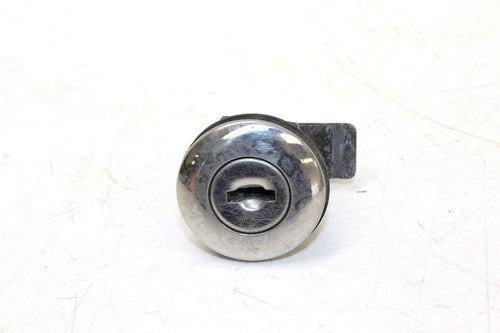 2007 Suzuki Boulevard VL1500T Ignition Lock Set !NO KEY!