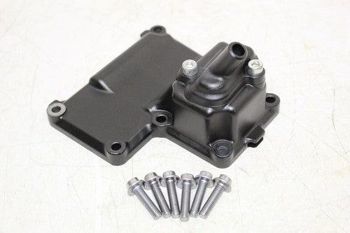 2009 Yamaha Yzf R1 Engine Motor Crankcase Cover 14b-15413-00-00
