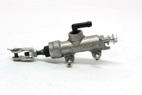 2011-2019 Suzuki Gsxr600 Rear Back Brake Master Cylinder OEM DAMAGED