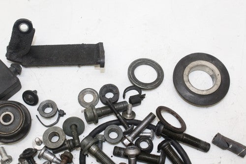 2003-05 Yamaha Yzf R6 Engine Misc. Bolts Hardware Motor Screws 5sl-21283-00-00