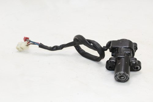 2007 Yamaha Fz6 Ignition Lock 5vx-82501-11-00 OEM *NO KEY*