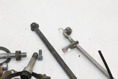 2003-05 Yamaha Yzf R6 Engine Misc. Bolts Hardware Motor Screws OEM