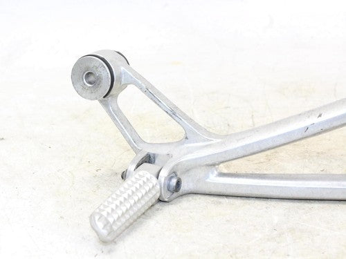 2003 Yamaha Yzf R6 Left Rear Back Passenger Peg