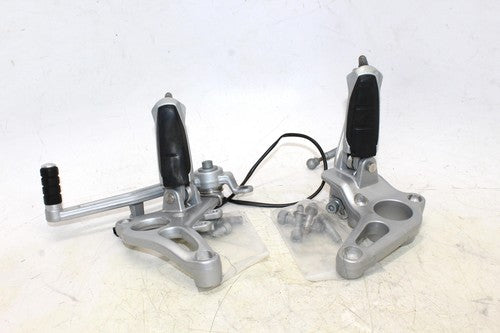 2003 Bmw R1150r Right Left Rearsets Rear Set Driver Foot Pegs