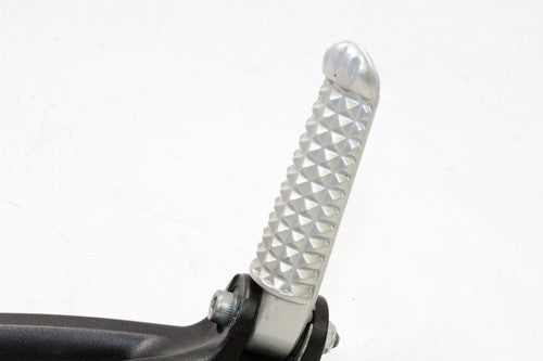 08-16 Yamaha Yzf R6 Right Rear Back Passenger PEG 2c0-2742l-11-00 OEM