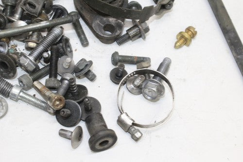 2003-05 Yamaha Yzf R6 Engine Misc. Bolts Hardware Motor Screws OEM