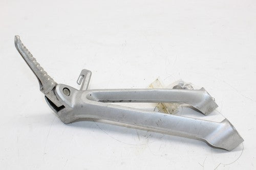 06-07 Suzuki Gsxr750 600 Right Rear Back Passenger PEG OEM