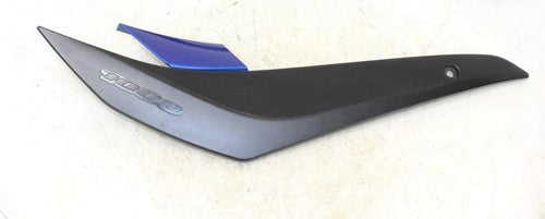 2018 Suzuki Gsxr 1000 Right Gas Tank Fuel Cell Panel Cover Trim Cowl