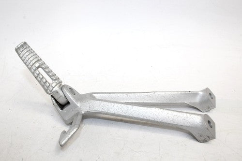 2006 SUZUKI GSXR600 LEFT REAR BACK PASSENGER PEG OEM