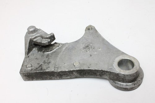 02 05 SUZUKI VSTROM 1000 DL1000 Rear BRAKE CALIPER HANGER BACK MOUNTING BRACKET