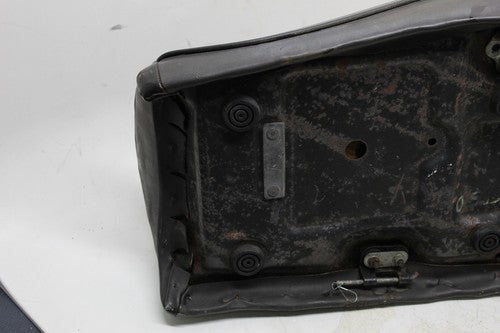 1977 Yamaha XS750 DRIVERS SEAT SADDLE