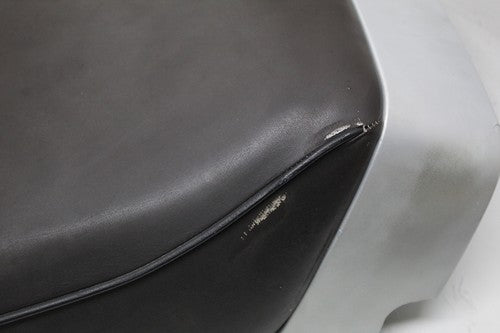 1977 Yamaha XS750 DRIVERS SEAT SADDLE