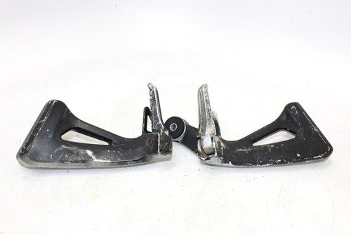2002 Suzuki Sv650 Rear Back Passenger Peg Set Pair