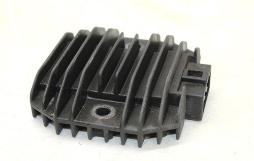 2002 Kawasaki Zr7s Zr750 Rectifier Voltage Regulator