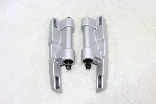 2022 Yamaha Mtt890 Tracer 9 Upper Case Crank Holder Bracket Pair