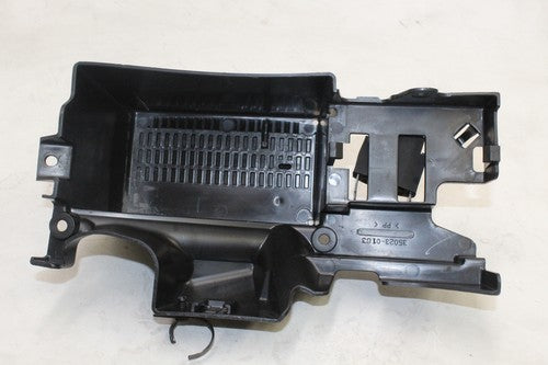 2009-11 Kawasaki Ninja 650r Ex650c Rear Back Tail Undertail Battery Tray Plastic