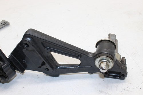 95-01 Kawasaki Ninja Zx11 Rear Back Passenger PEG Set Pair OEM